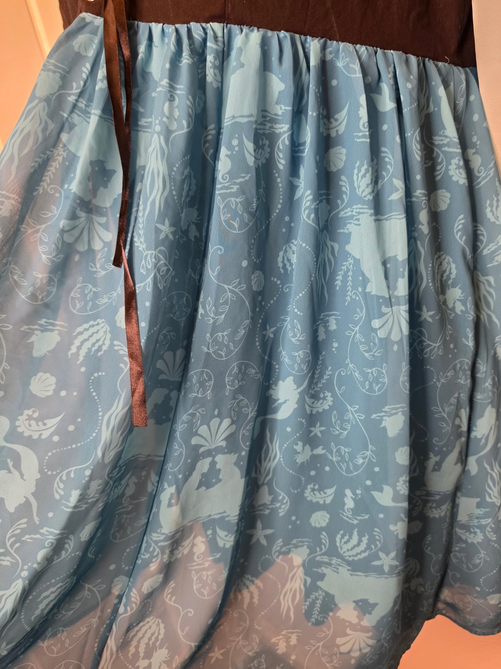 Disney Ariel Little Mermaid Costume Black Bodice with Turquoise Blue Print - Picture 6 of 11